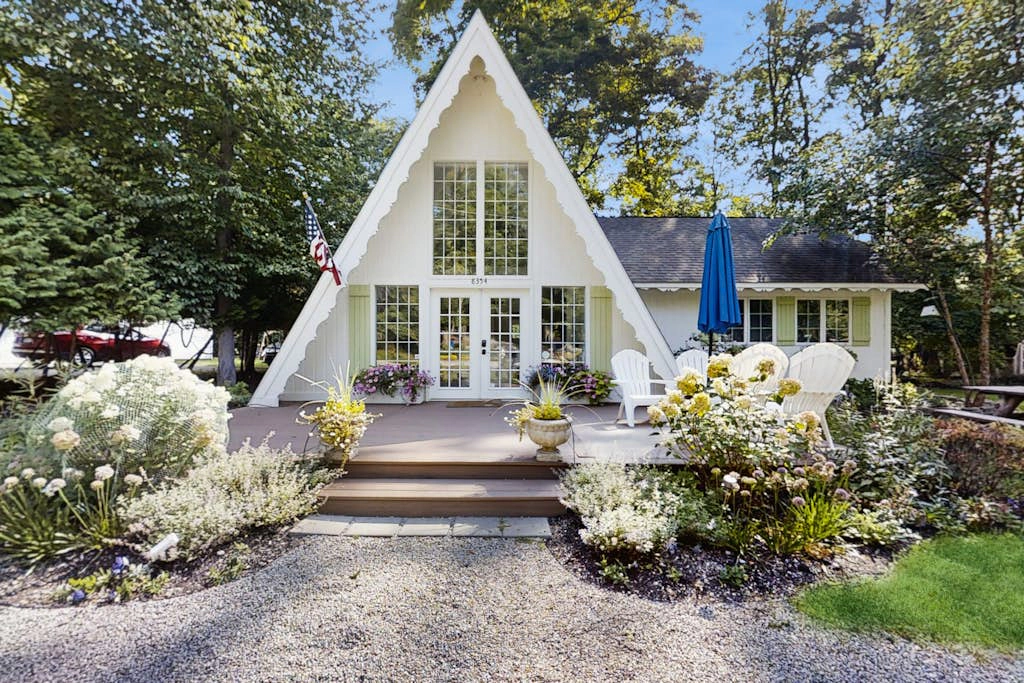 Mt McSauba A Frame Cottage