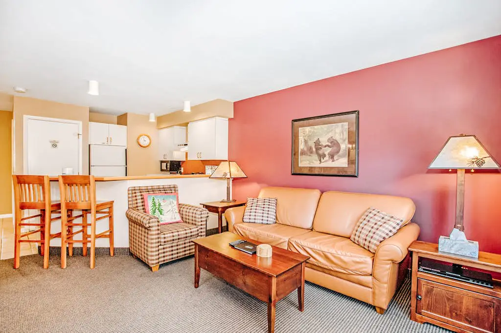 Crystal Mountain Condo -  Wintergreen 535