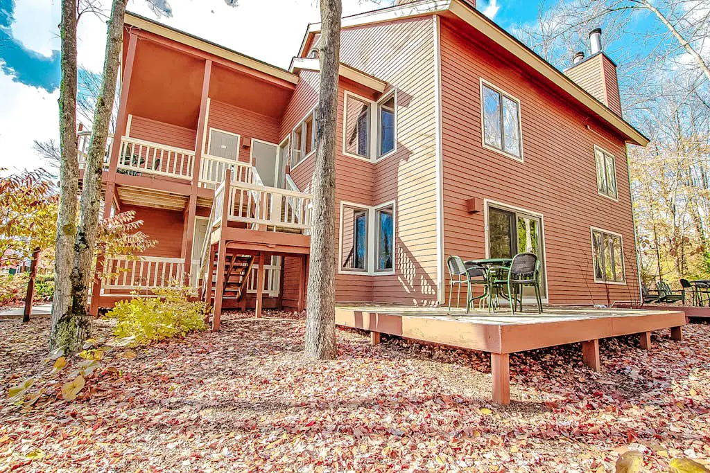 Crystal Mountain Condo -  Wintergreen 535