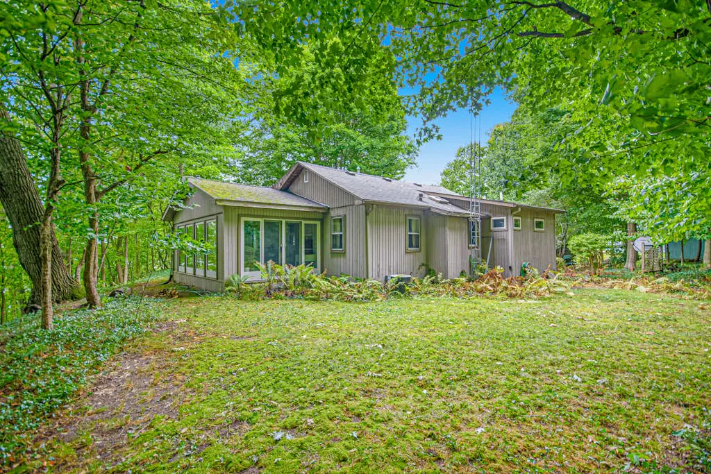 Johnson Cottage