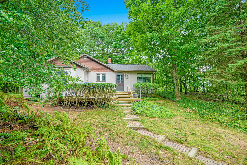 Johnson Cottage