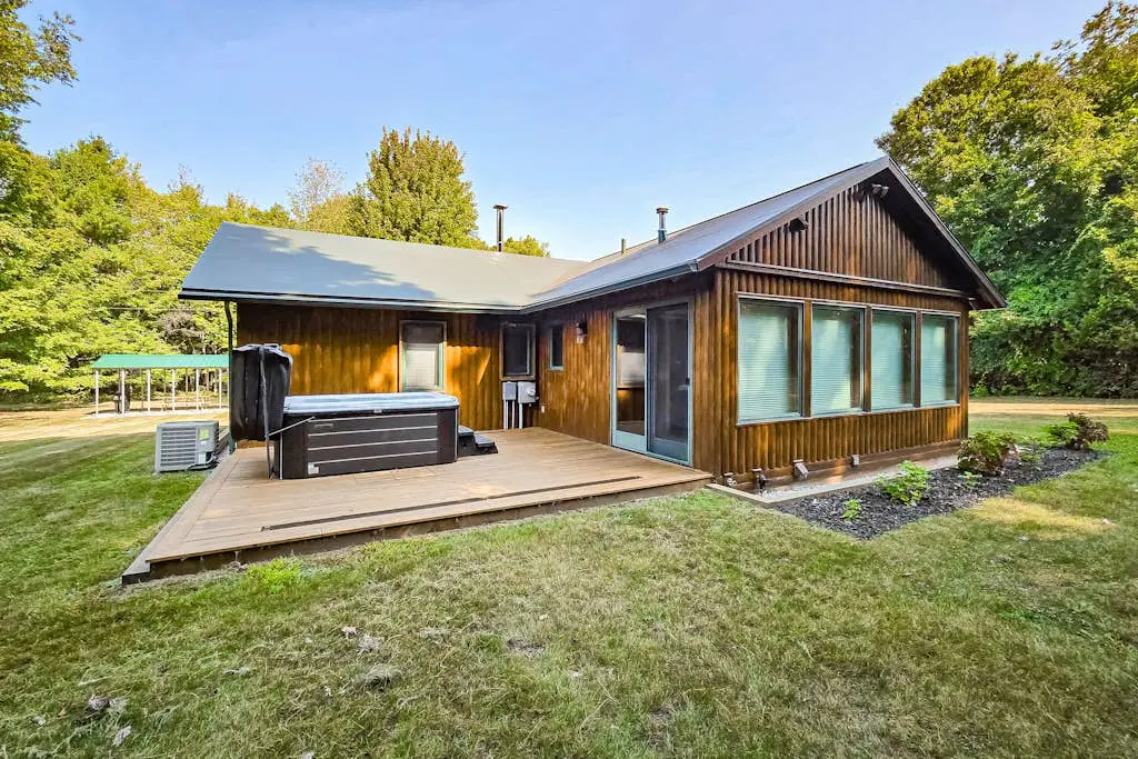 Trout Lily Cabin