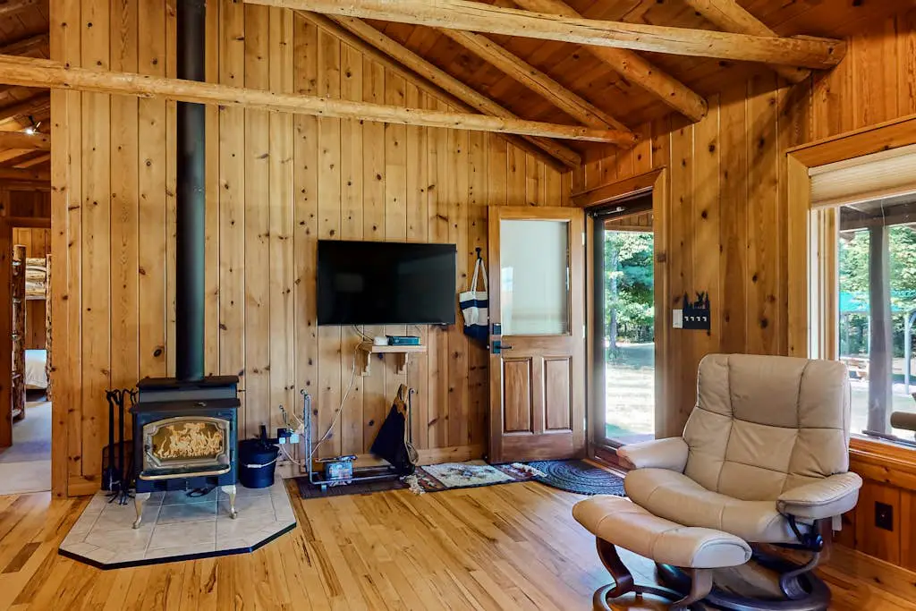 Trout Lily Cabin