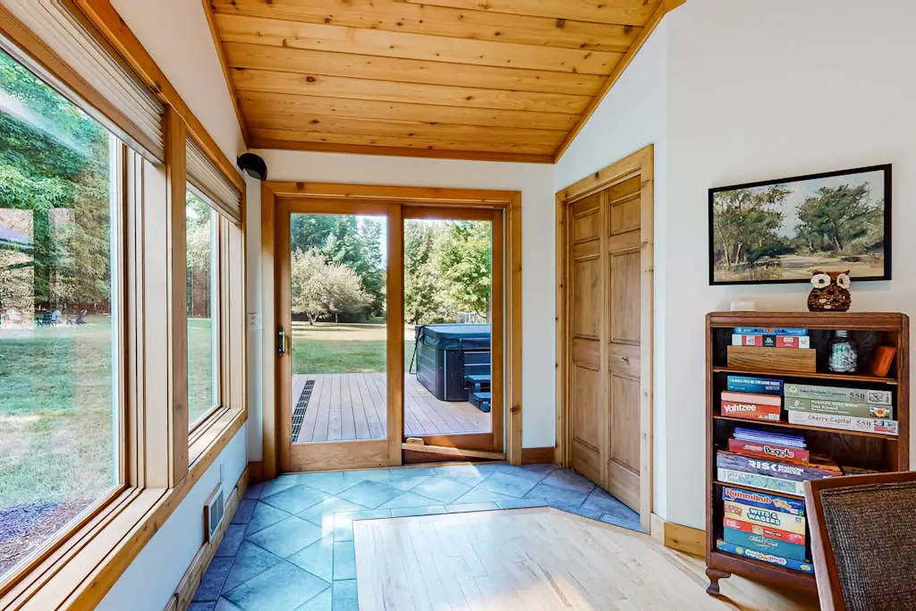Trout Lily Cabin