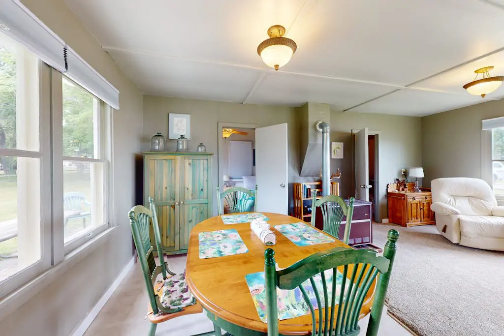 Green Cottage Getaway