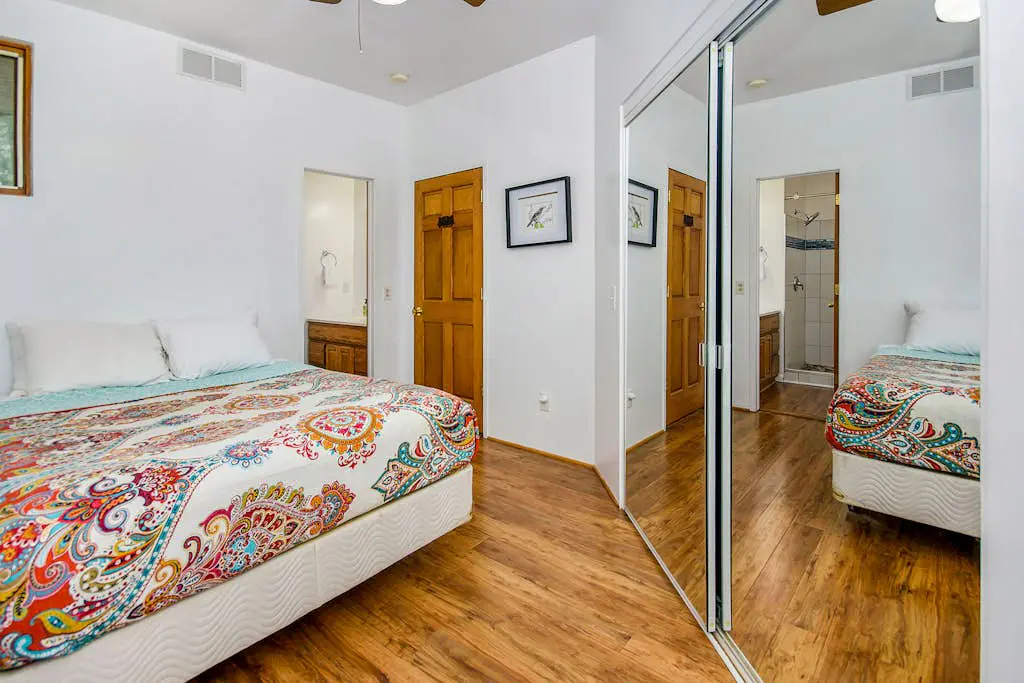 Jacobia Lakefront Retreat