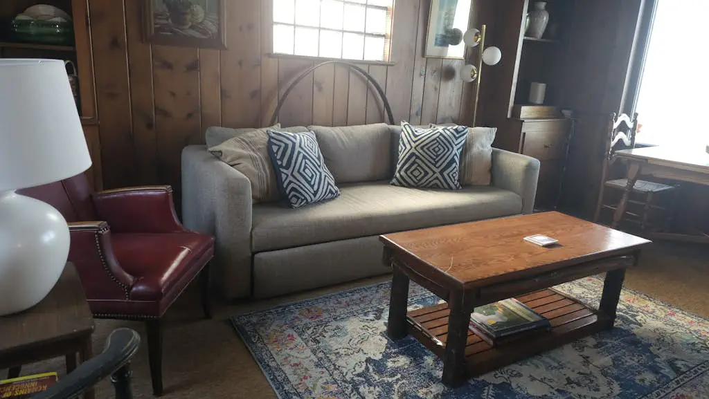 The Pelton House
