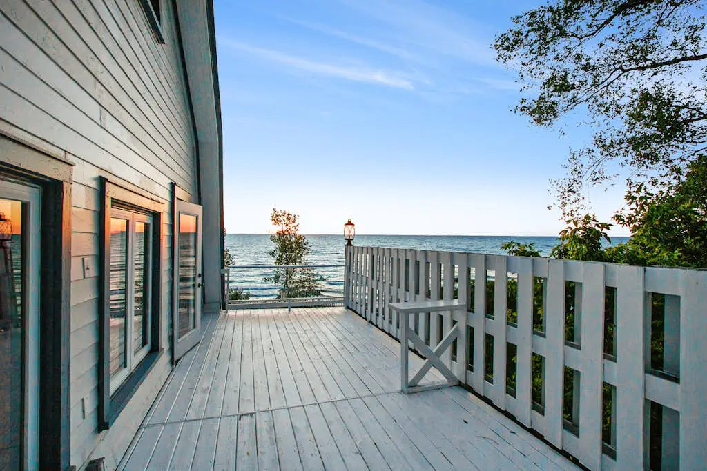 Lake Michigan Retreat- Lower Duplex
