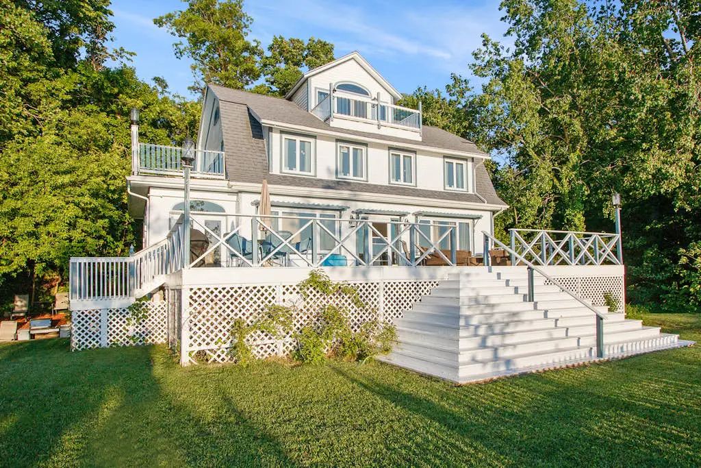Lake Michigan Retreat- Lower Duplex