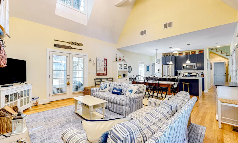 Newly-updated grand home in Union Pier’s Lakeshore Cottages with pool