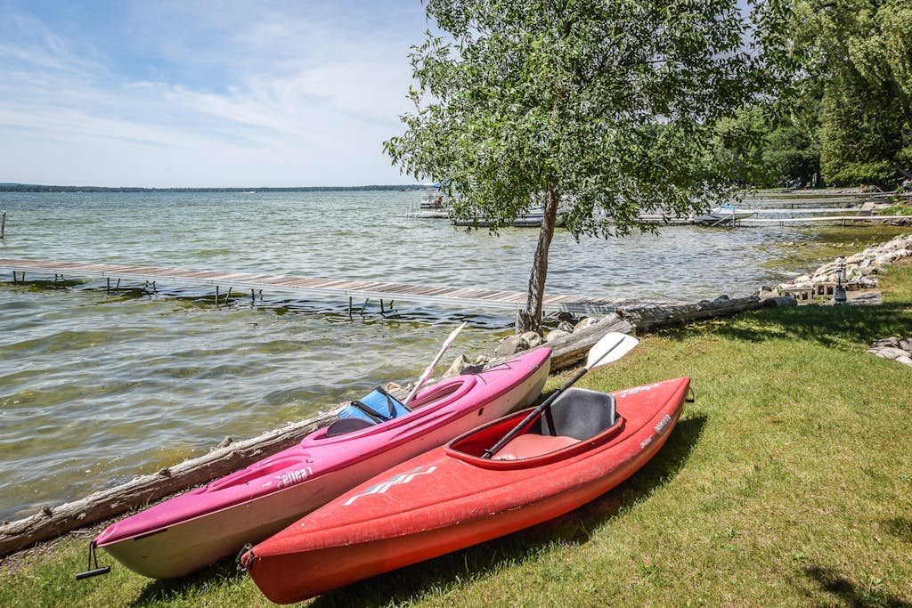 Crystal Lake, MI Lakefront Vacation Rentals, Cabins | Vacasa