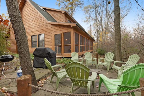 Log Cabin-Style Home with Private Hot Tub and Close Proximity to the Lake