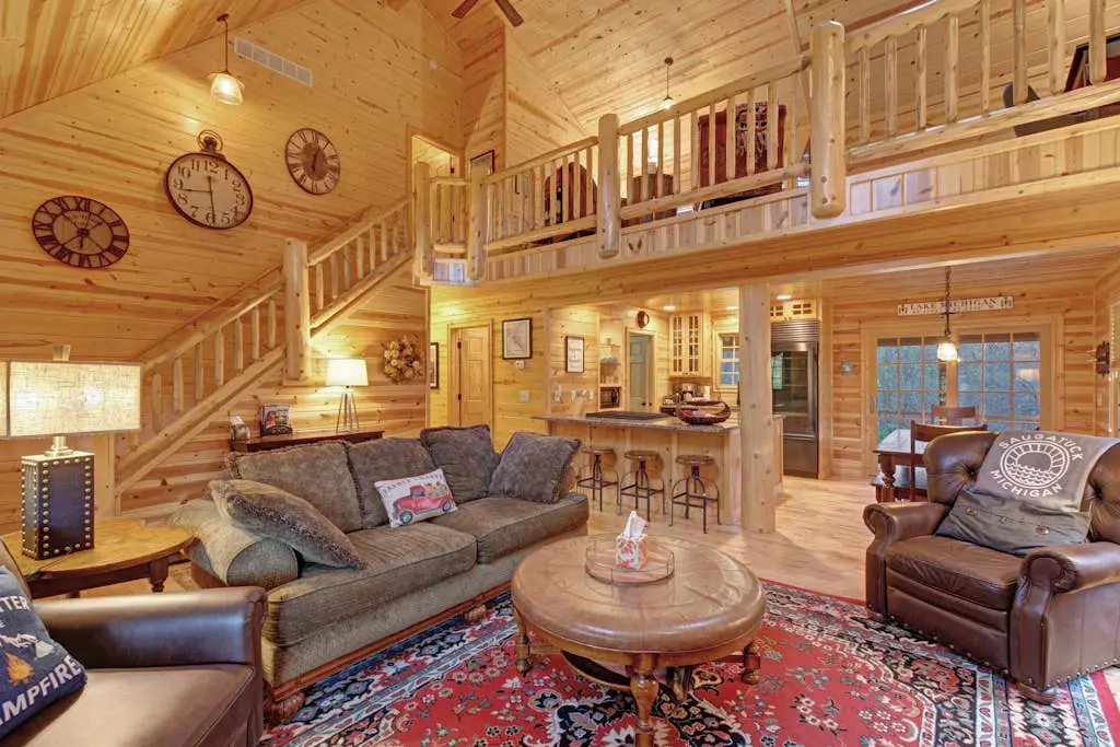 Kingfisher Cove Cabin 2