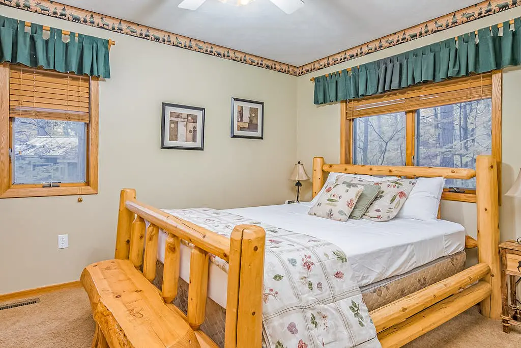 McKenzie's Lodge