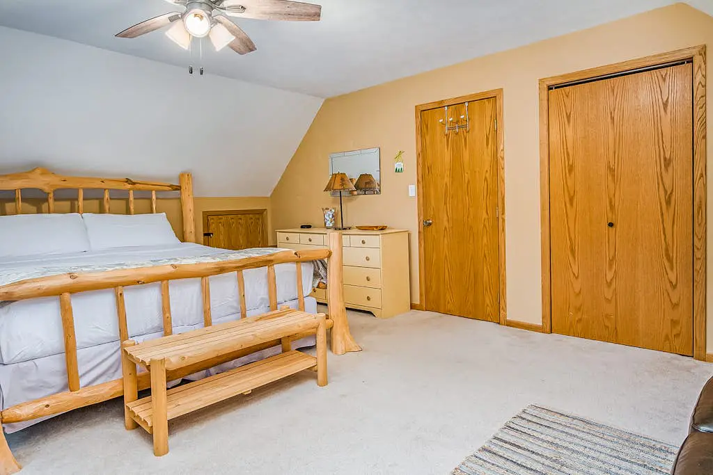 McKenzie's Lodge
