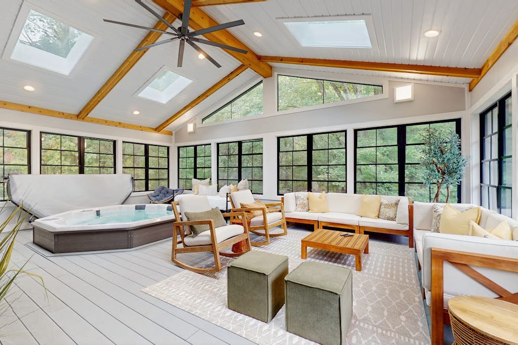 Spacious home with game room, hot tub, fireplace, fast WiFi & home theater