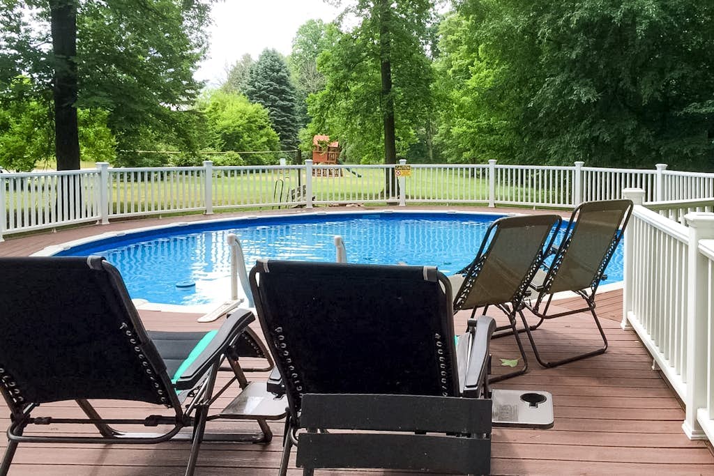 Spacious Family Villa Near Beaches with Private Pool, WiFi, Firepit & Central AC