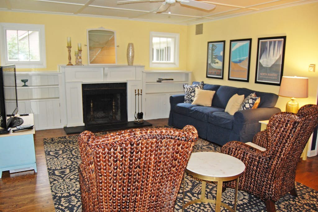 Charming home near Glen Arbor with a porch, gas grill, lake views, & AC