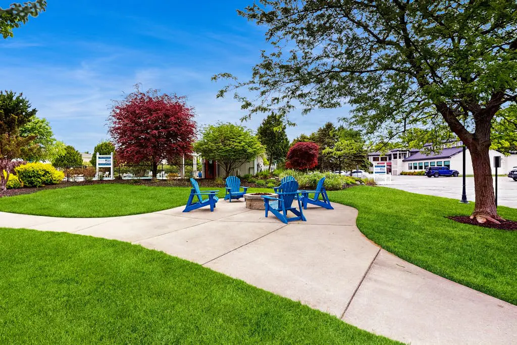 Northern Lights Condominiums - Blue Star Bliss