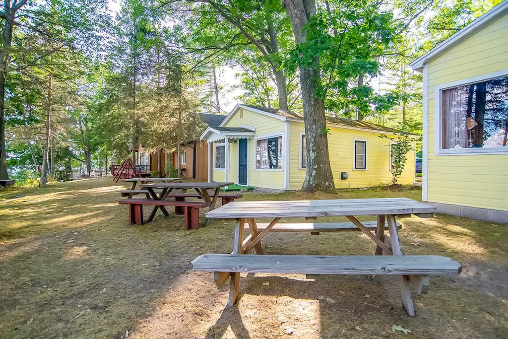 Smith Family Cottages- Cottage #1
