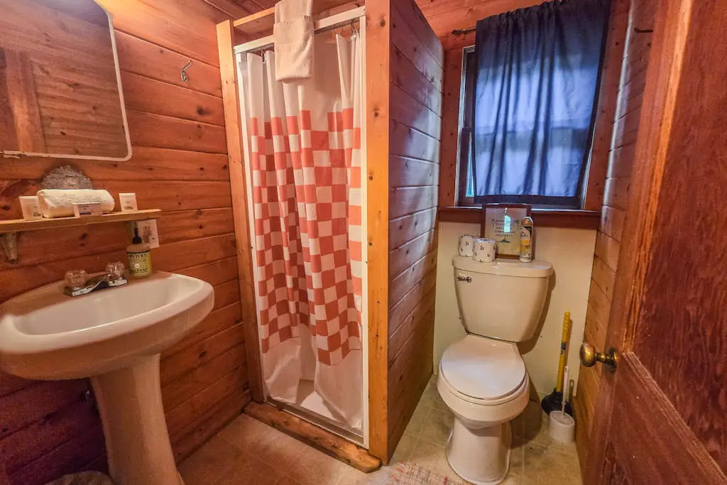Smith Family Cottages- Cottage #1