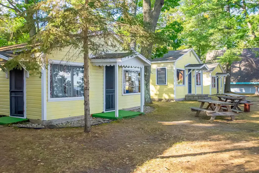 Smith Family Cottages- Cottage #1