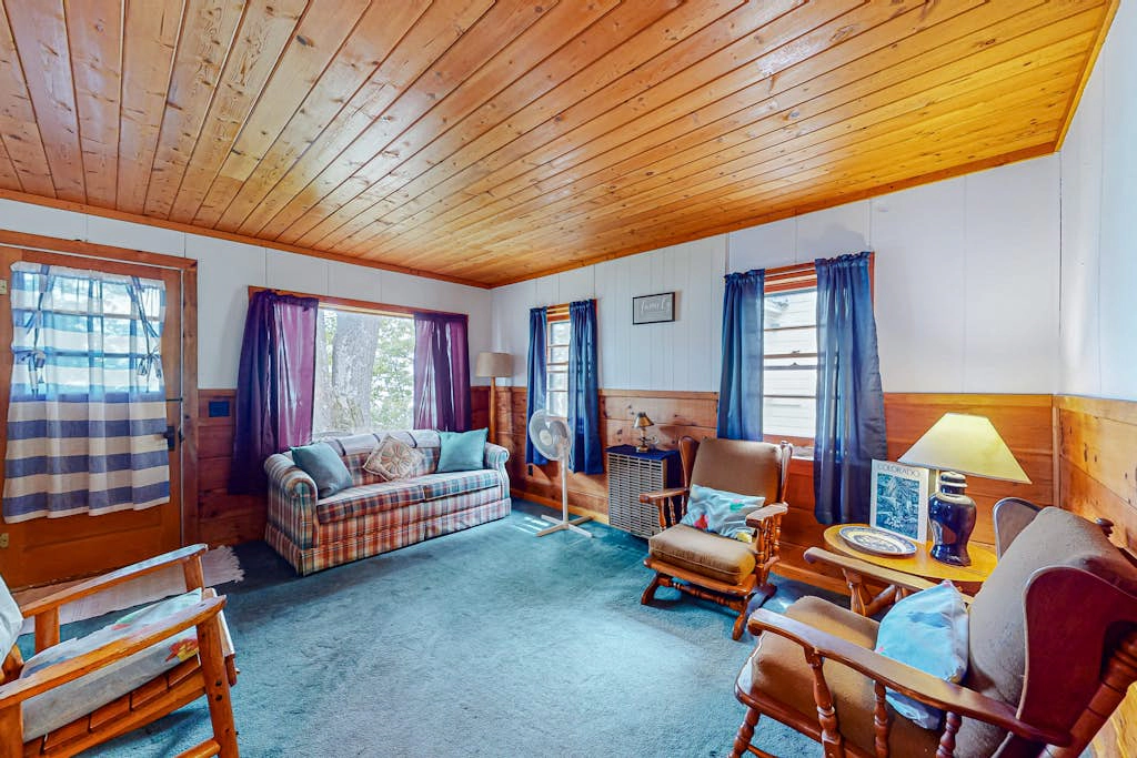 Smith Family Cottages - Cottage #3