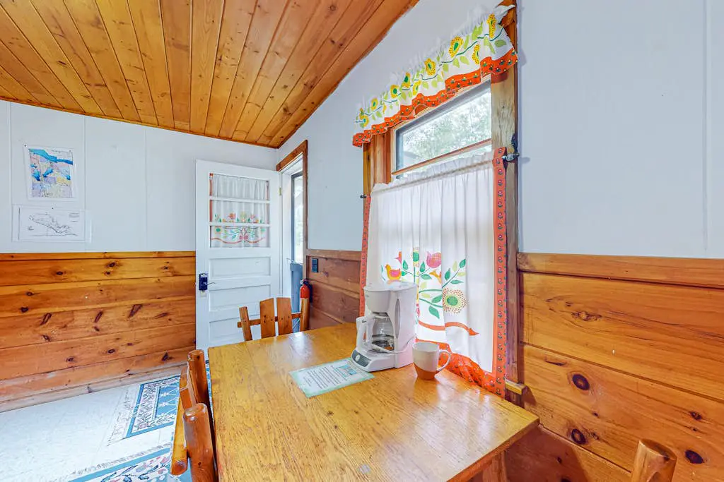 Smith Family Cottages - Cottage #3