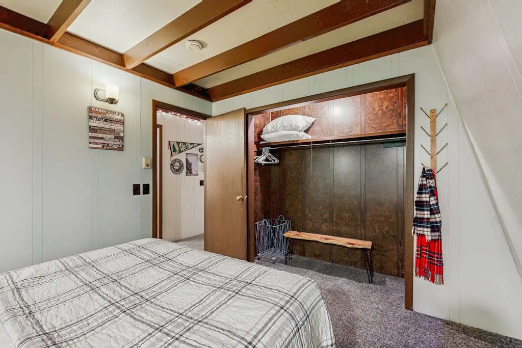 Crystal Chalet