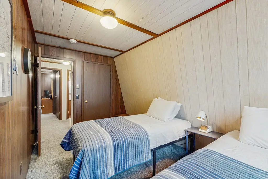Crystal Chalet