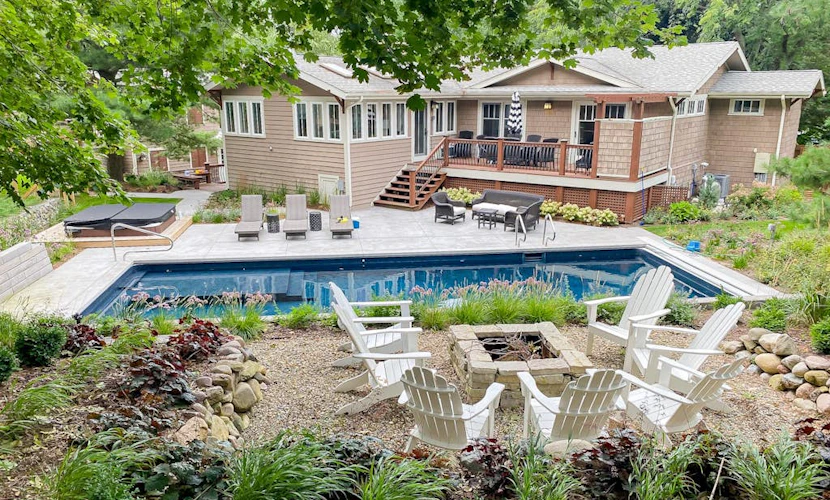 Relaxing home with private pool, hot tub, game room, & fireplace