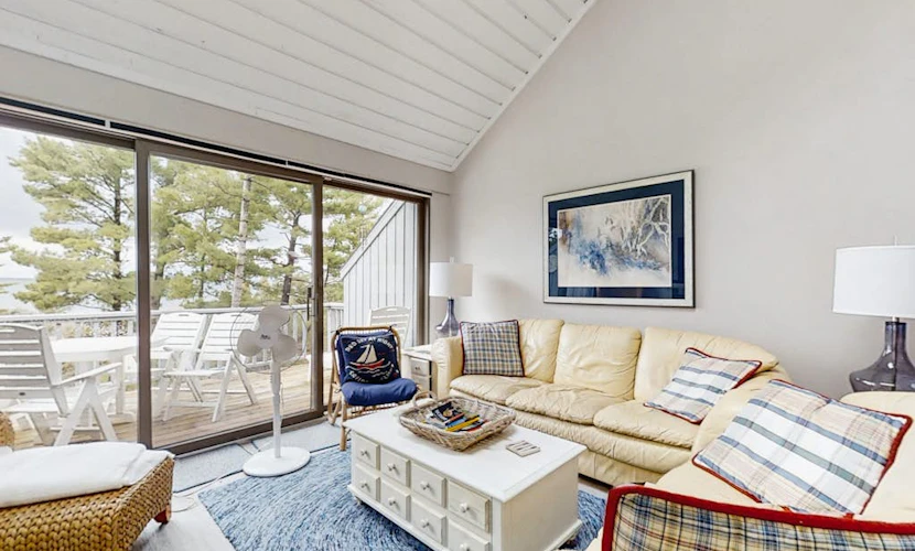 Beautiful beachfront townhouse with deck, water views, community firepit