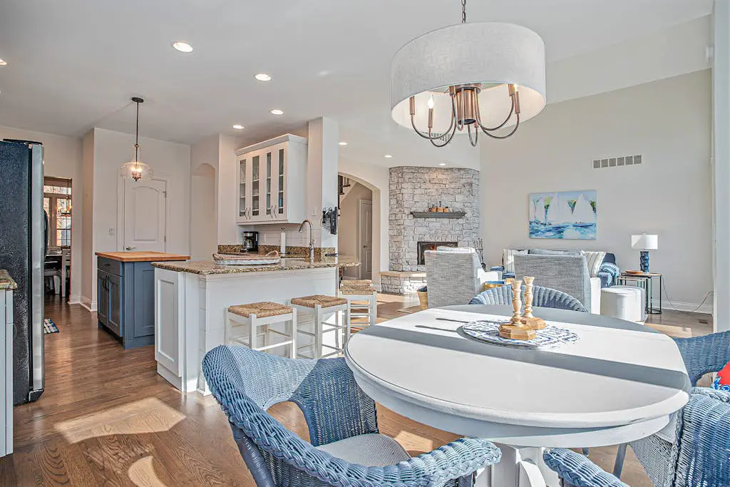 Creekside Retreat Pool House