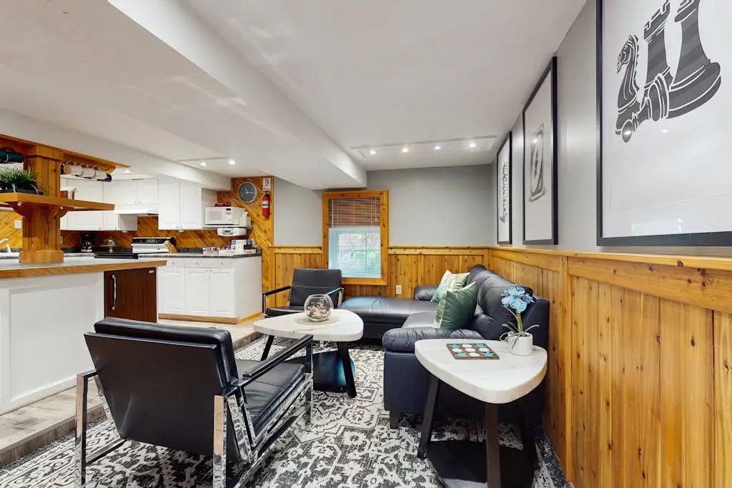 The Townline House