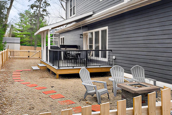 Modern Harbor County Home w/ hot tub, ping-ping, patio, grill, & walk to beach!