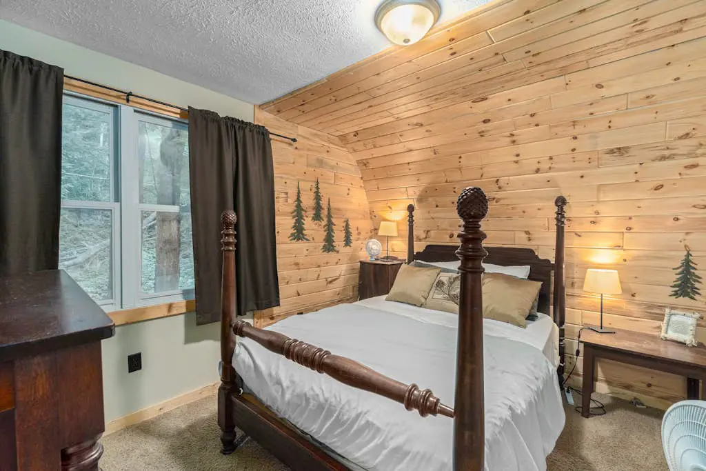 Hidden River Cabin