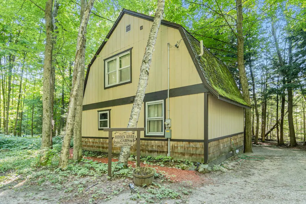 Hidden River Cabin