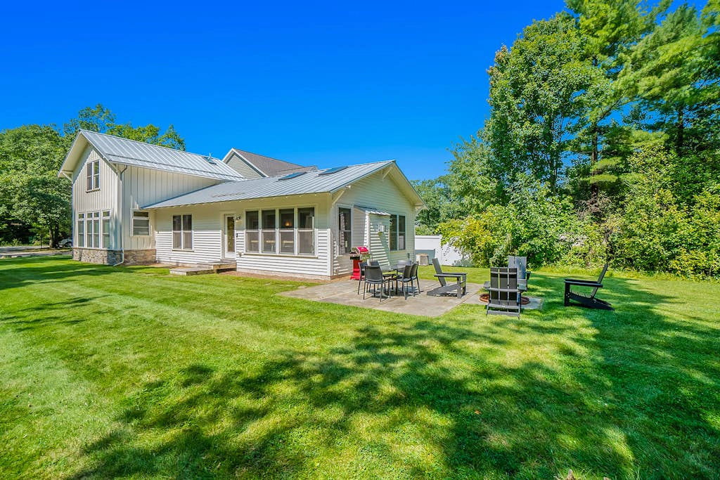 White Pines Cottage
