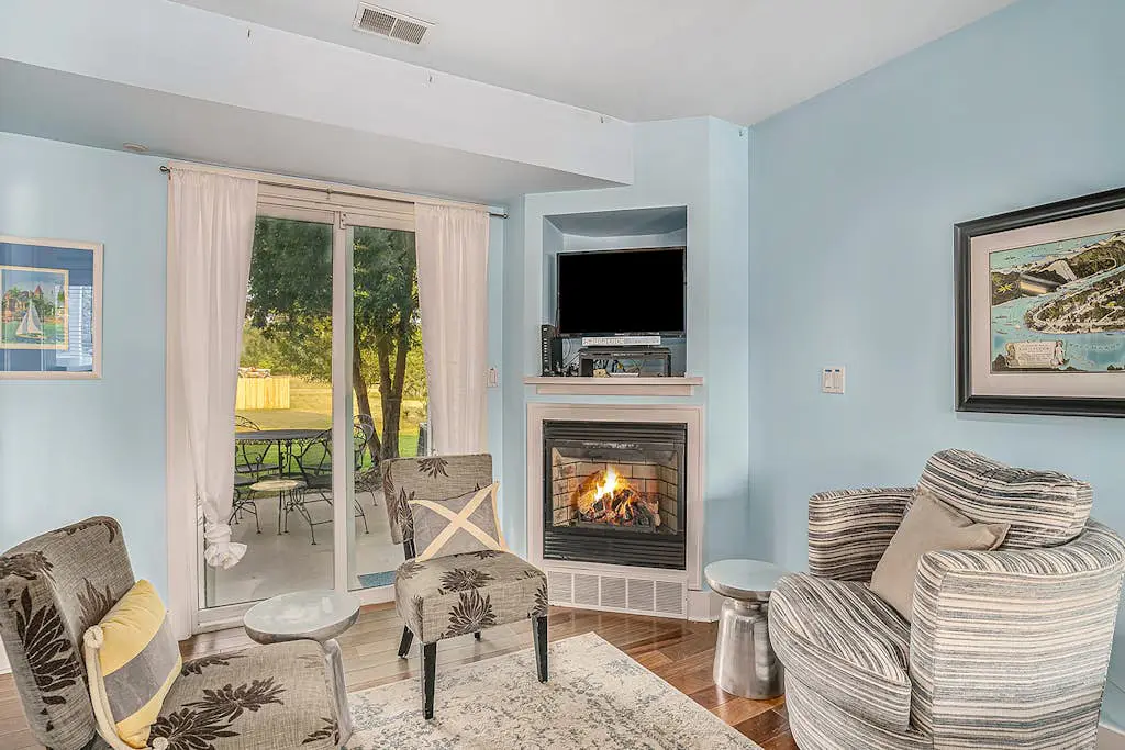 Northern Lights Condominiums - Bluebird Condo