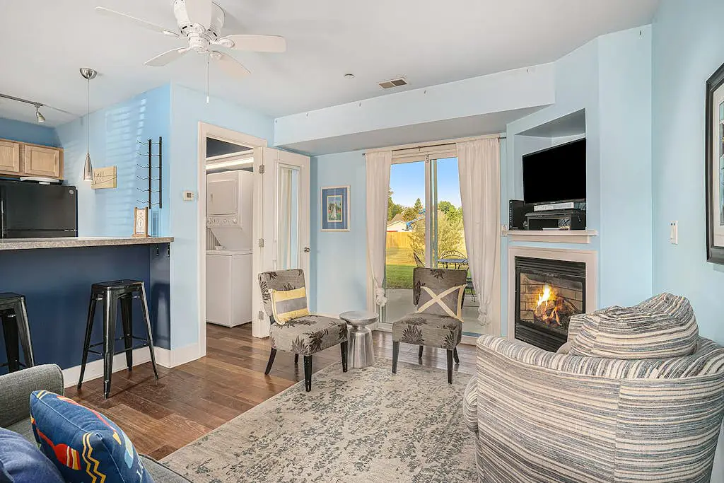 Northern Lights Condominiums - Bluebird Condo