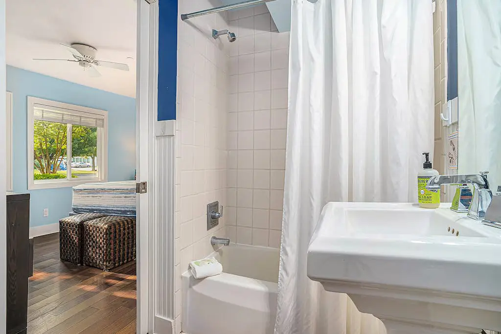 Northern Lights Condominiums - Bluebird Condo