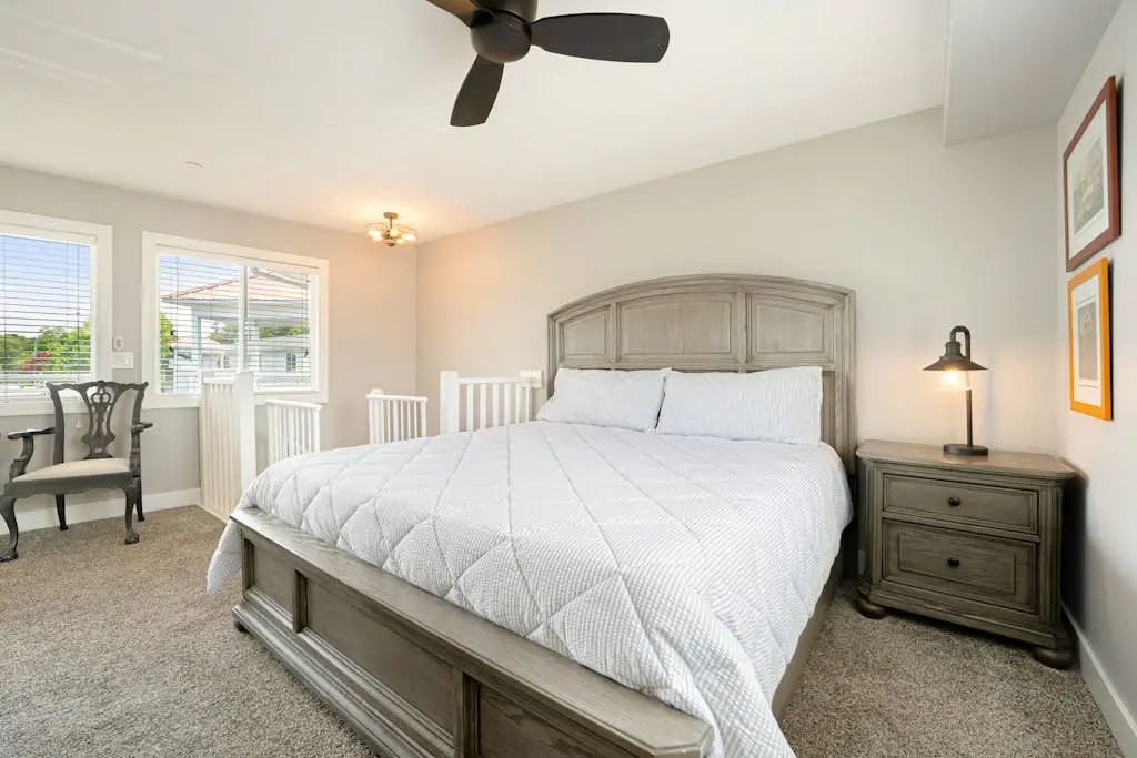 Lake Living at Northern Lights Condo 10