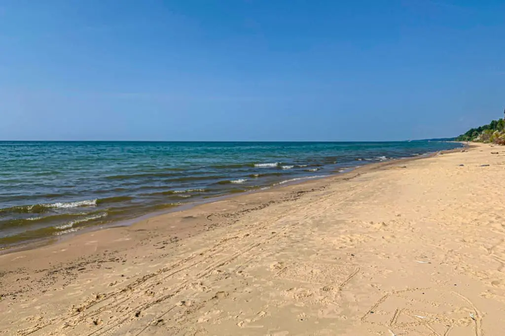 Lake Bluff