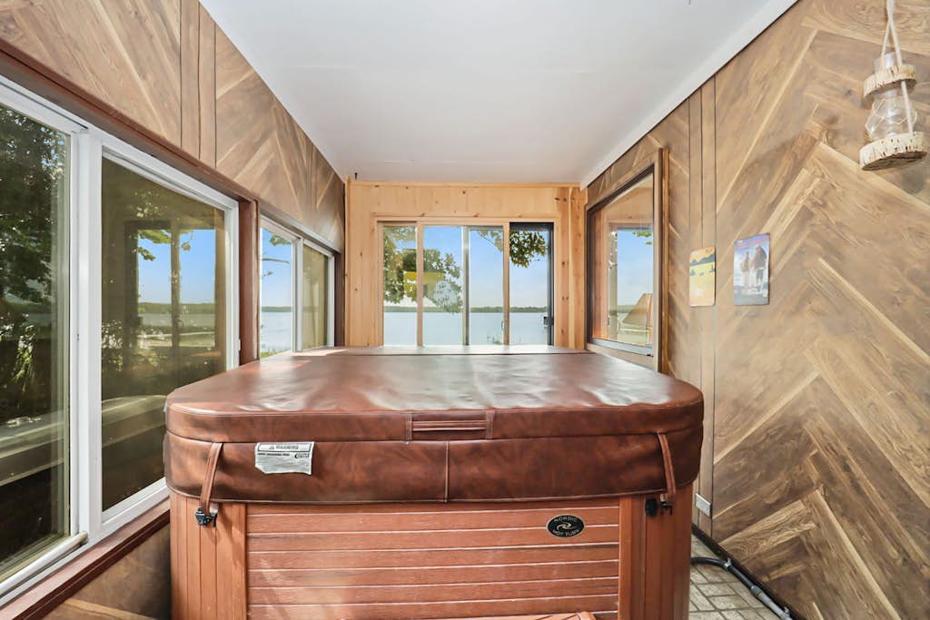 The Summer Cabin | Lakefront house in Interlochen with private beach access
