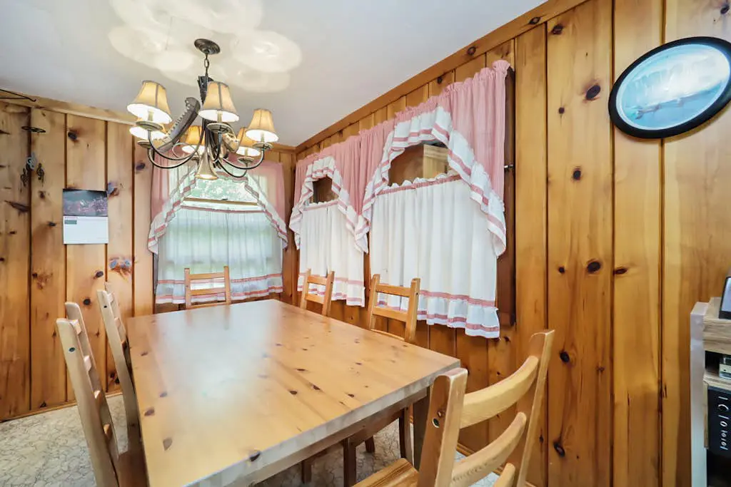 The Summer Cabin