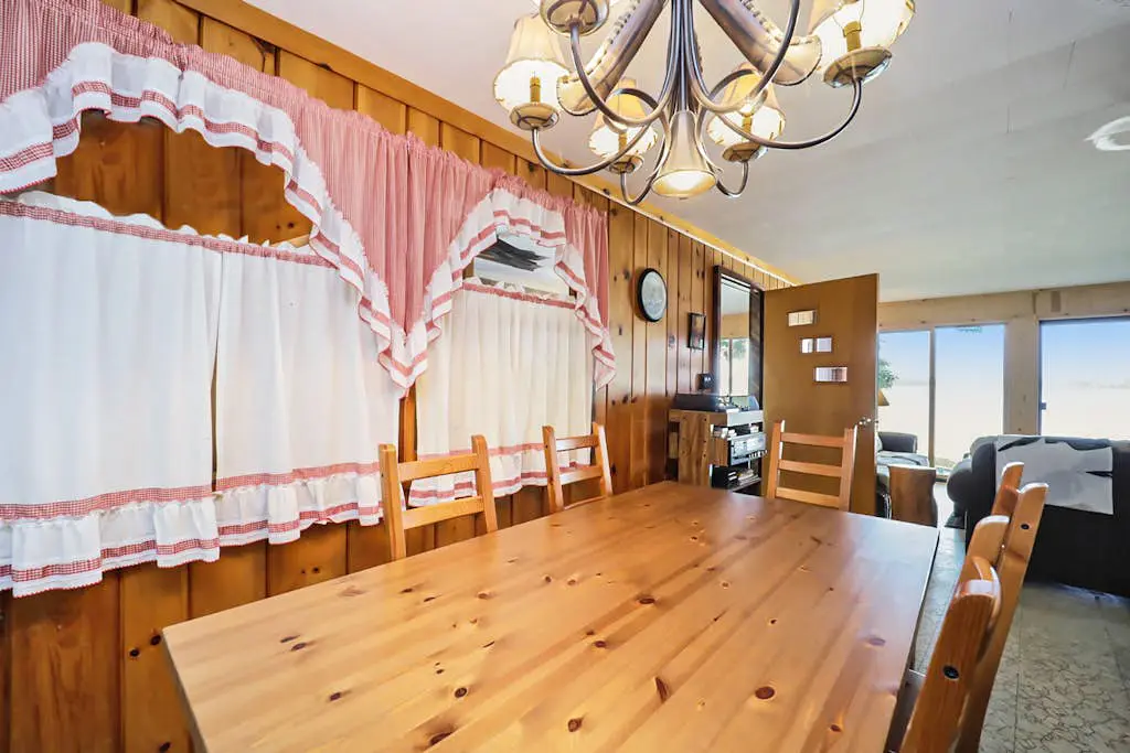 The Summer Cabin