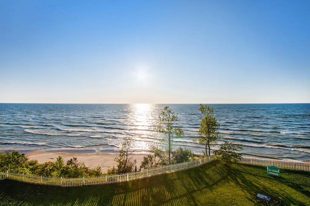 Lake Michigan Retreat- Upper Duplex