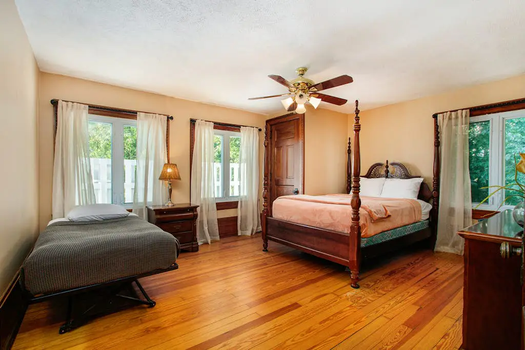 Lake Michigan Retreat- Upper Duplex