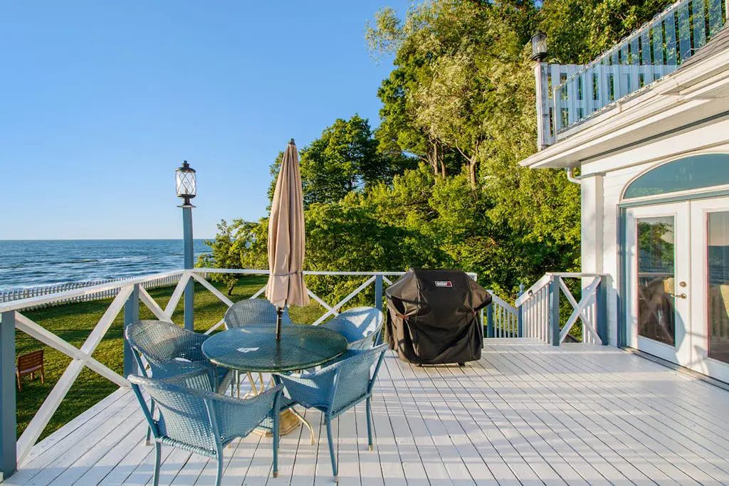 Lake Michigan Retreat- Upper Duplex