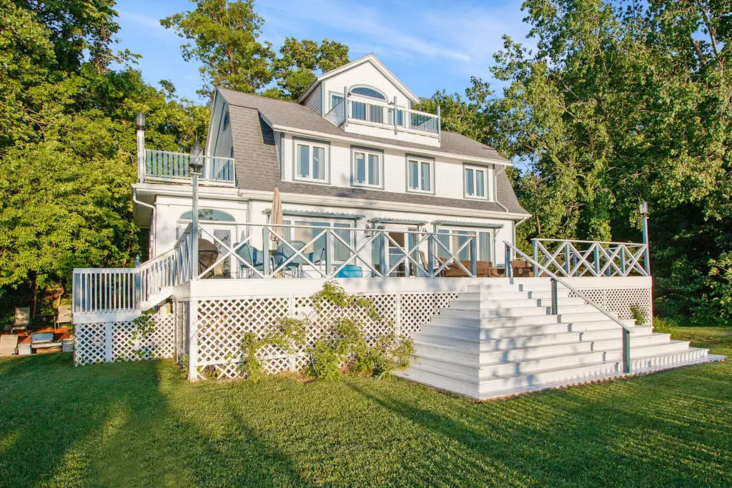 Lake Michigan Retreat- Upper Duplex